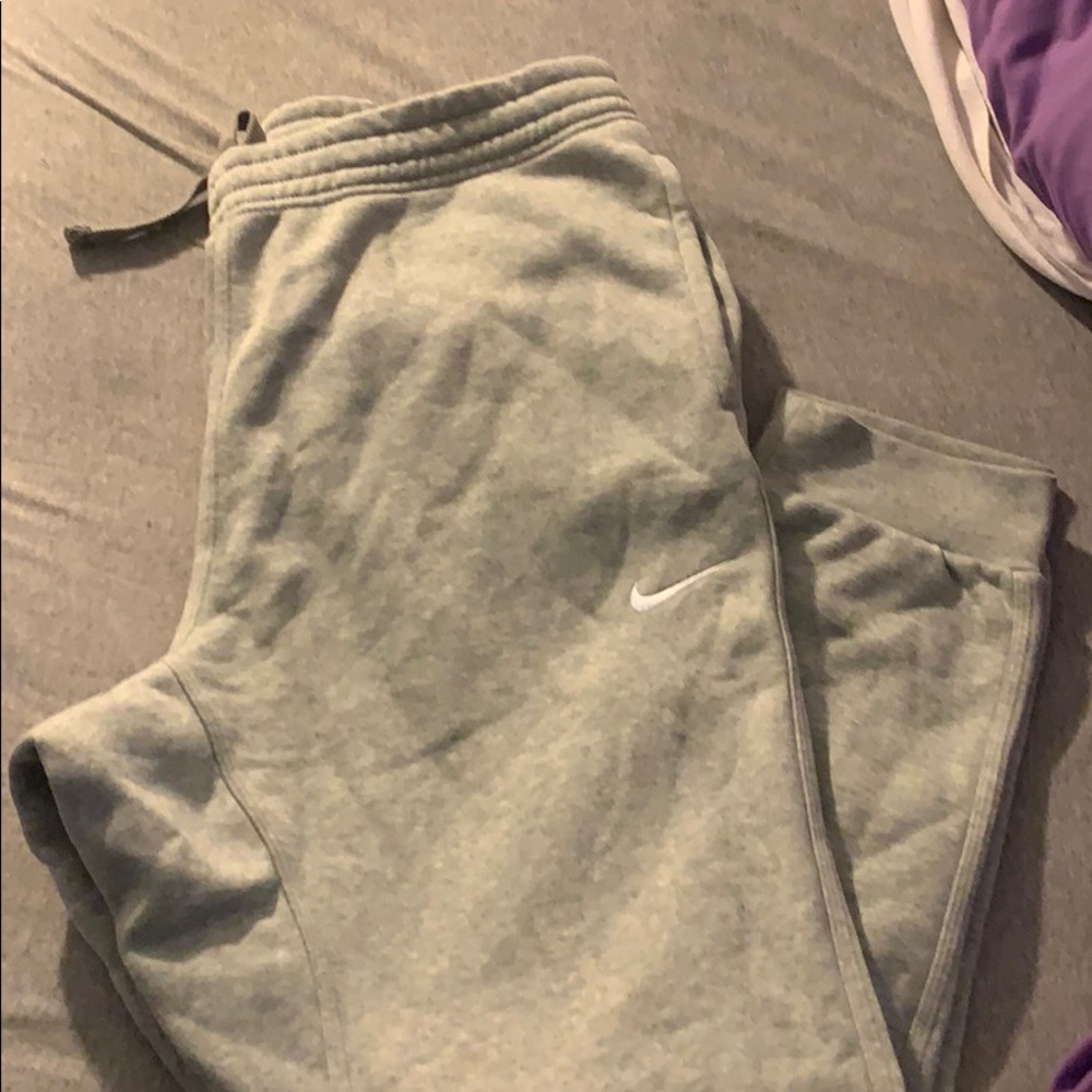 NIKE joggers